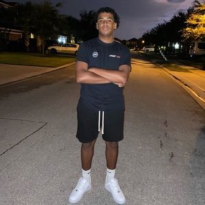 Meet your Posher, Justin